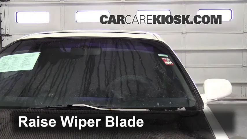 1995 Honda Prelude Si 2.3L 4 Cyl. Windshield Wiper Blade (Front)